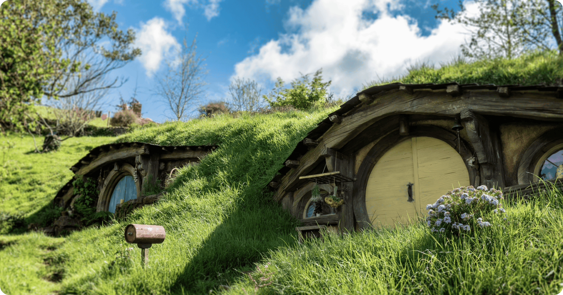 Hobbiton Movie Set.png