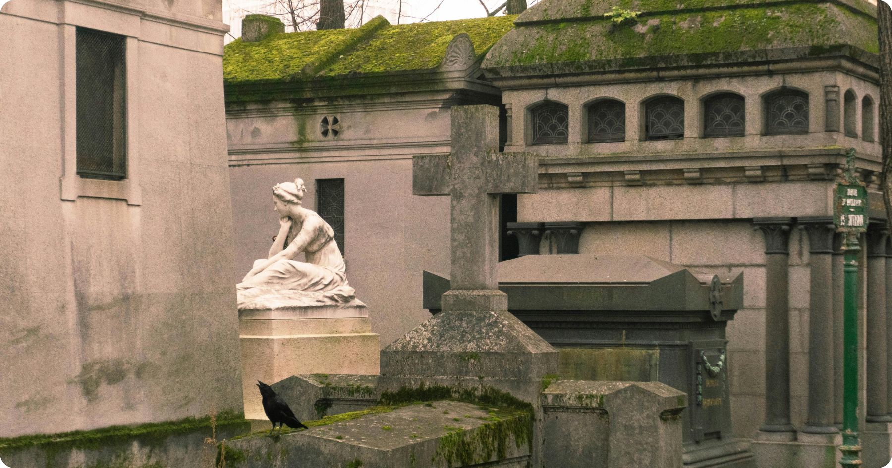 Père Lachaise Cemetery_ The Most Famous Cemetery in Paris.jpg
